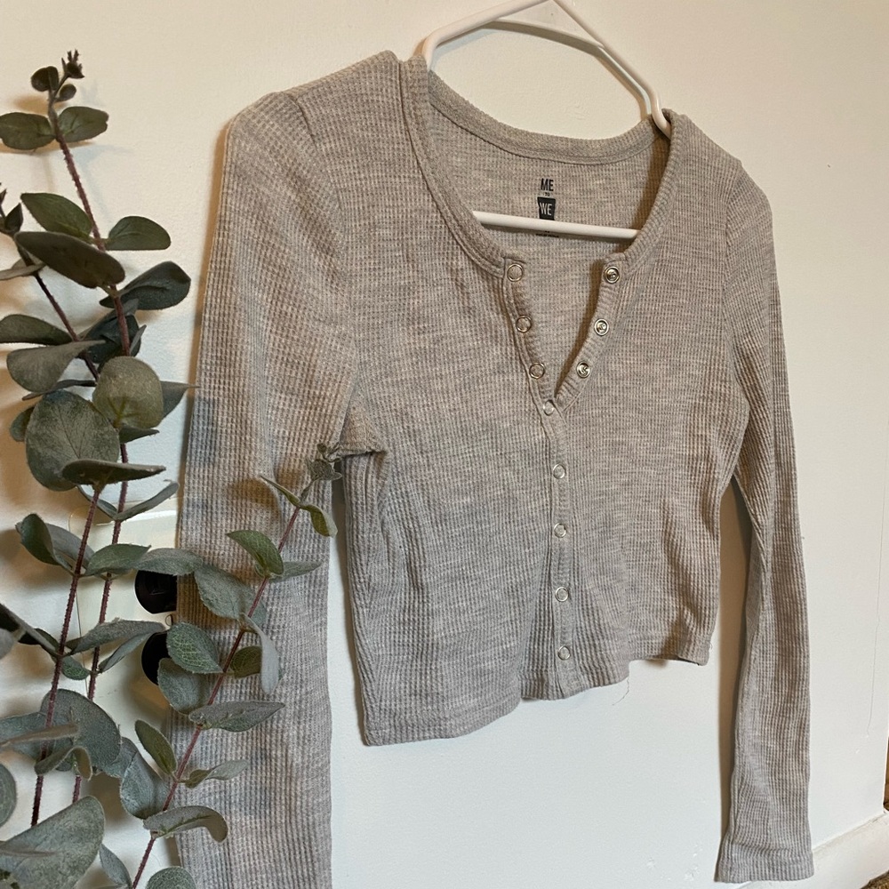 Fitted long sleeve thermal crop T